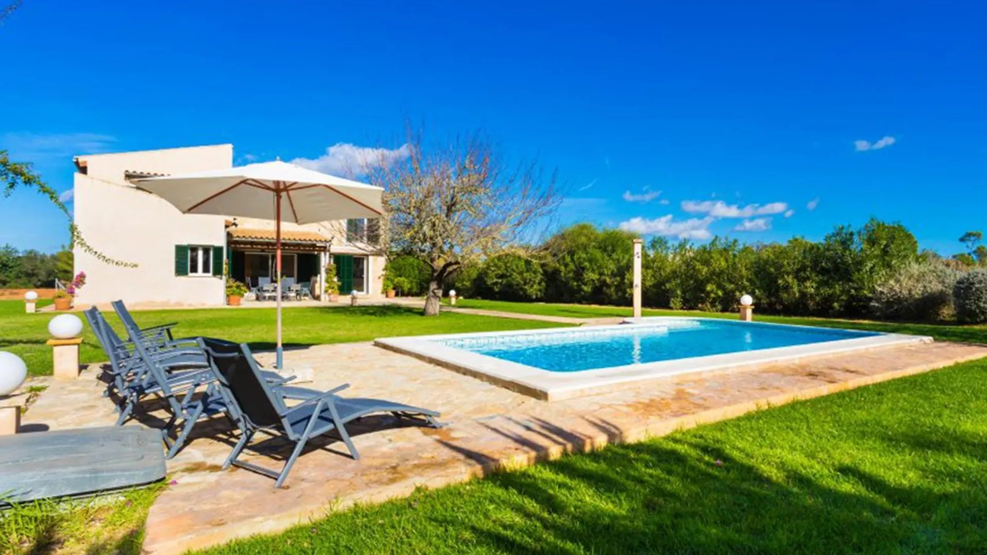 Chalet Villa Sa Pau By Slow Villas Cas Concos